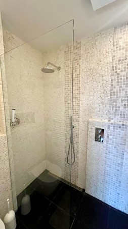 Medium property photo - Lange Beestenmarkt, 2512 ED The Hague